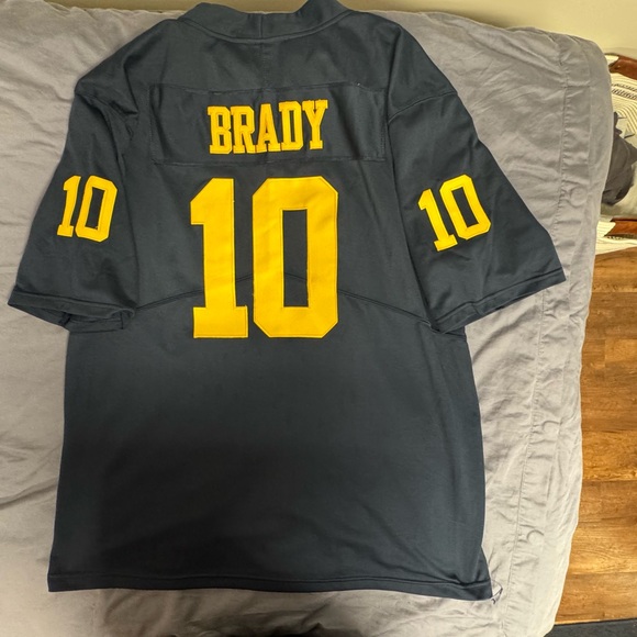 Jordan Michigan Tom Brady Jersey - XXL - Picture 7 of 7